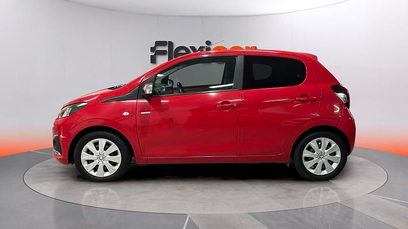 Usado Peugeot 108 Active 72 CV (52 kW) 2021 Rojo Utilitario