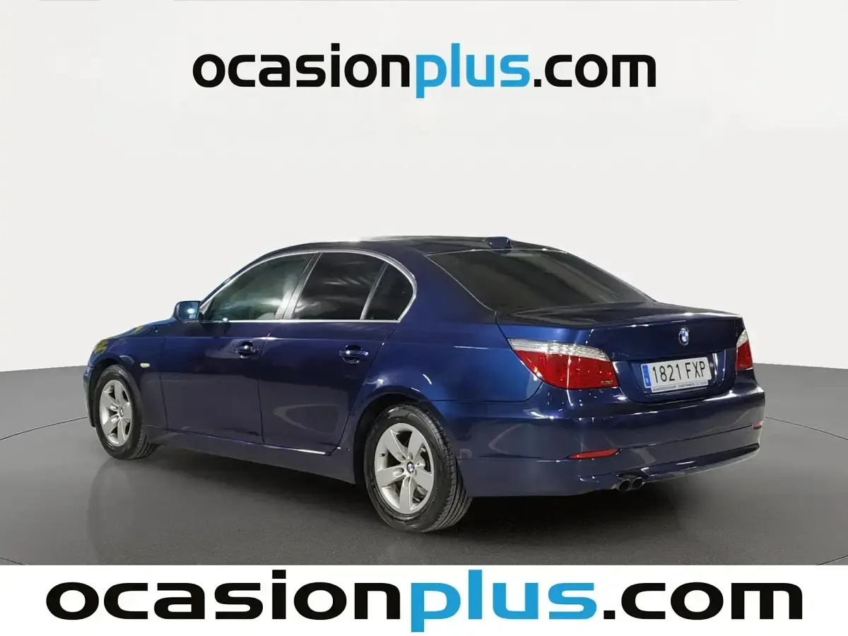 Usado BMW 523 190 CV (139 kW) 2007 Azul Berlina