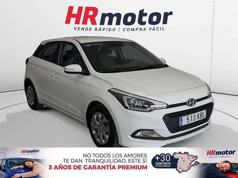 Käytetty Hyundai i20 Active 84 HP (61 kW) 2017 Valkoinen Viistoperä