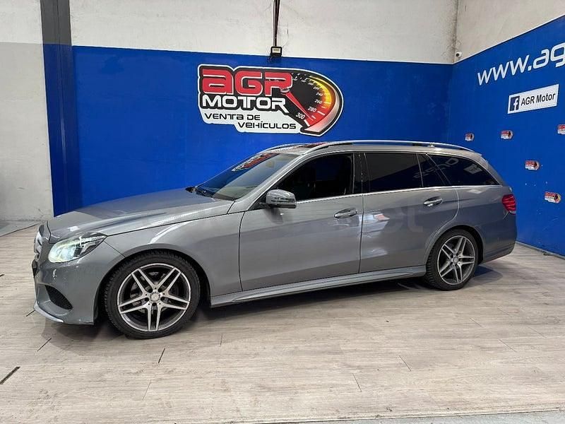 Usado Mercedes E250 Avantgarde 204 CV (150 kW) 2012 Gris / plata Familiar