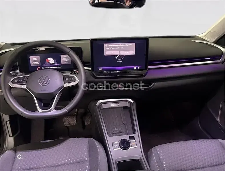 Usado VW T-Roc 150 CV (110 kW) 2026 Negro SUV