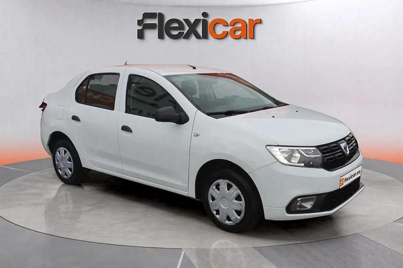 Usado Dacia Logan Ambiance 73 CV (53 kW) 2017 Blanco Utilitario