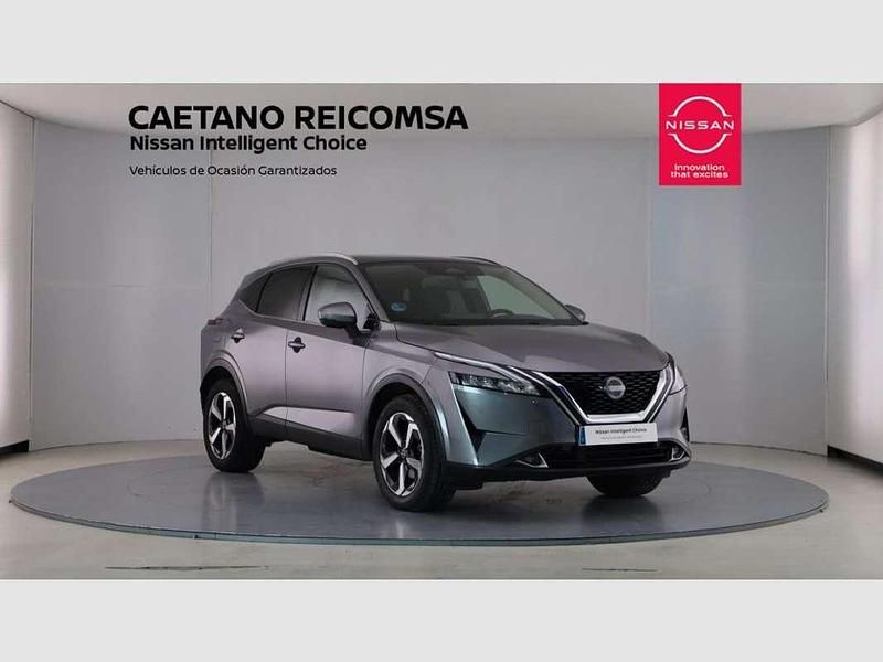 Usado Nissan Qashqai N-Connecta 140 CV (102 kW) 2022 Gris SUV