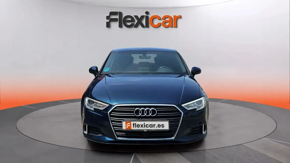 Usado Audi A3 Premium 150 CV (110 kW) 2019 Azul Berlina