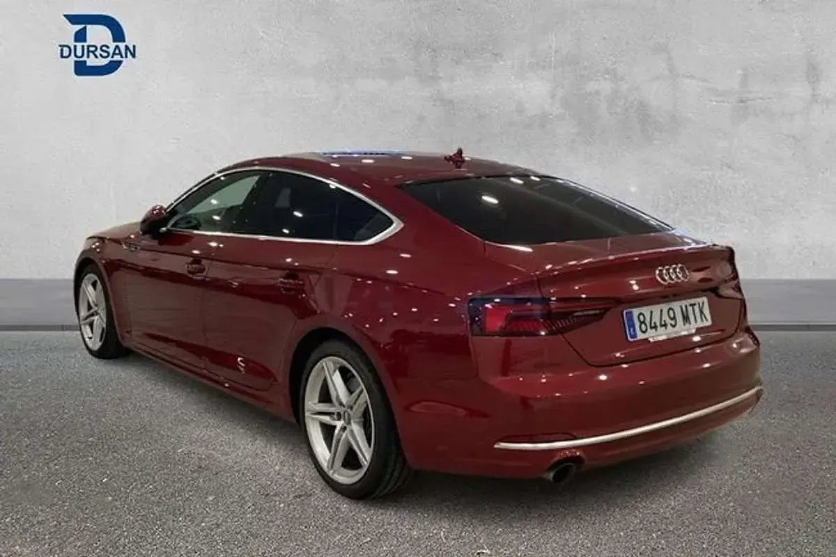 Usado Audi A5 Sportback S-Line 190 CV (139 kW) 2019 Rojo Utilitario