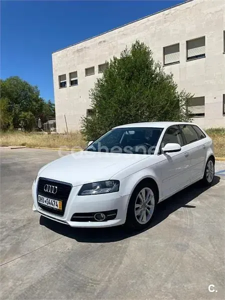 Usado Audi A3 Ambition 160 CV (117 kW) 2012 Blanco Utilitario