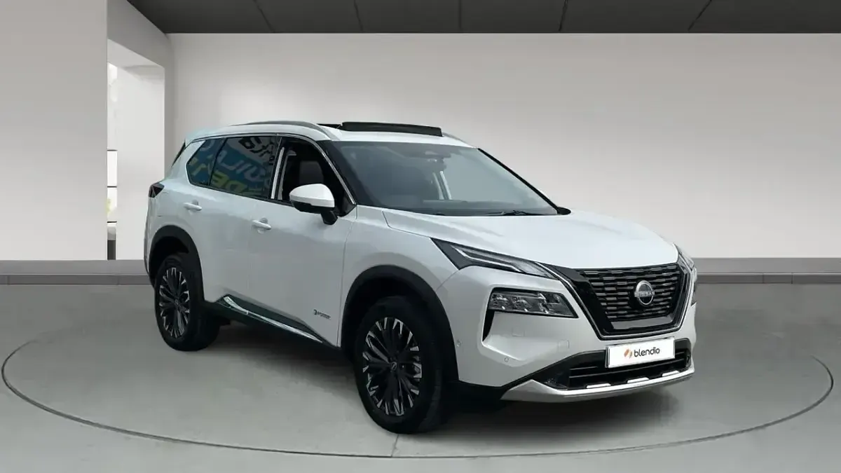 Usado Nissan X-Trail Tekna 204 CV (150 kW) 2026 Blanco SUV