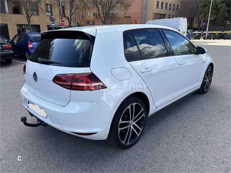 Usado VW Golf VII GTE 204 CV (150 kW) 2015 Blanco Berlina