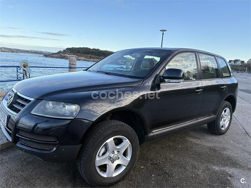 Usado VW Touareg R 174 CV (127 kW) 2004 Negro SUV