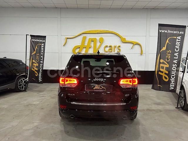 Usado Jeep Grand Cherokee Overland 250 CV (183 kW) 2019 Negro SUV