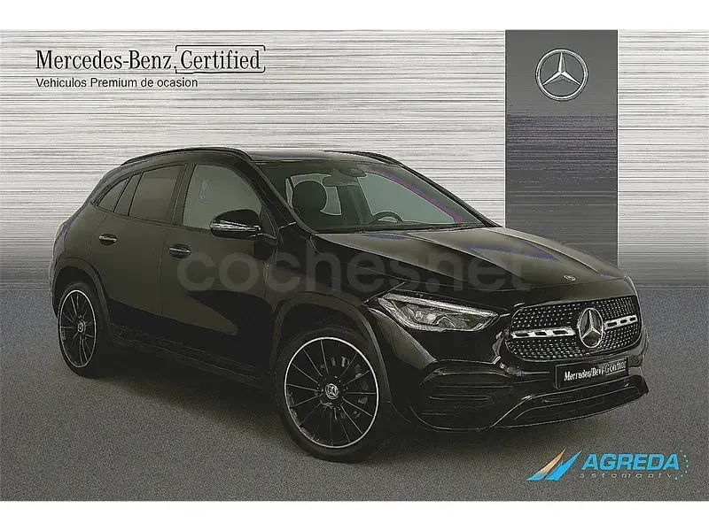 Usado Mercedes GLA200 150 CV (110 kW) 2023 Negro SUV