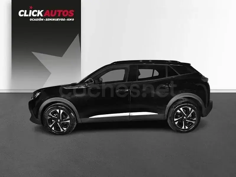 Usado Peugeot 2008 Allure 100 CV (73 kW) 2023 Negro SUV