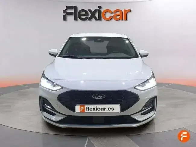 Usado Ford Focus ST-Line X 125 CV (91 kW) 2023 Blanco