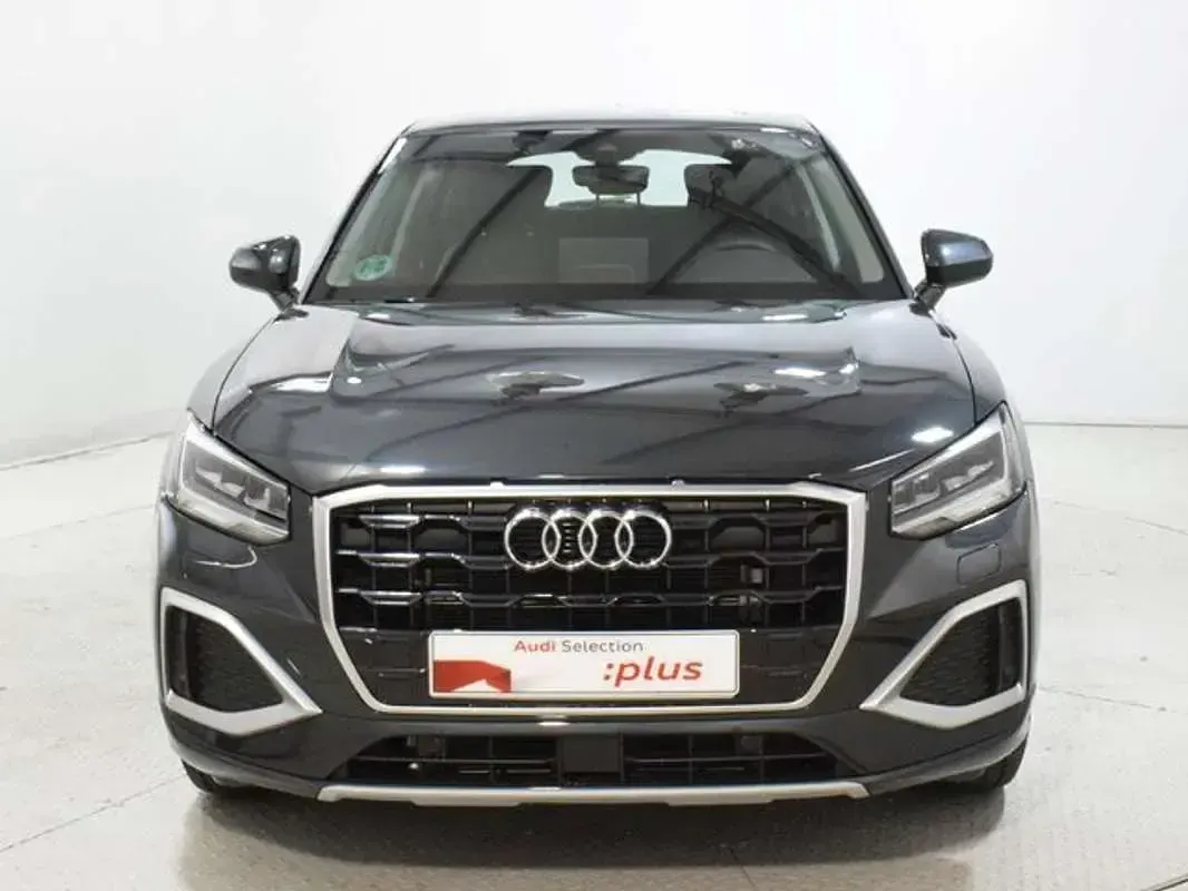Usado Audi Q2 Advanced 150 CV (110 kW) 2024 Gris SUV