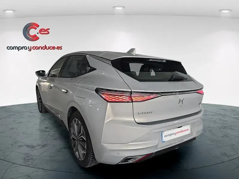 Usado DS Automobiles DS4 Trocadero 225 CV (165 kW) 2023 Gris / plata SUV