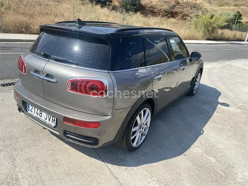 Usado Mini Cooper D Clubman 150 CV (110 kW) 2016 Gris / plata Familiar