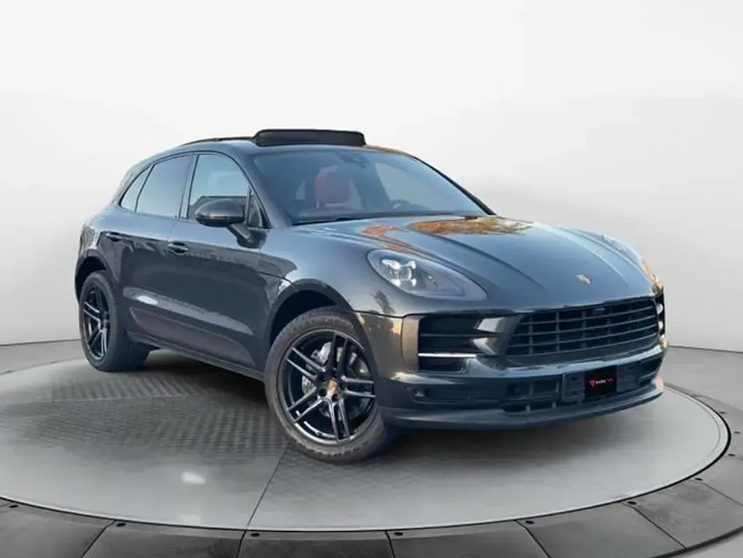 Usado Porsche Macan 252 CV (185 kW) 2021 Gris SUV