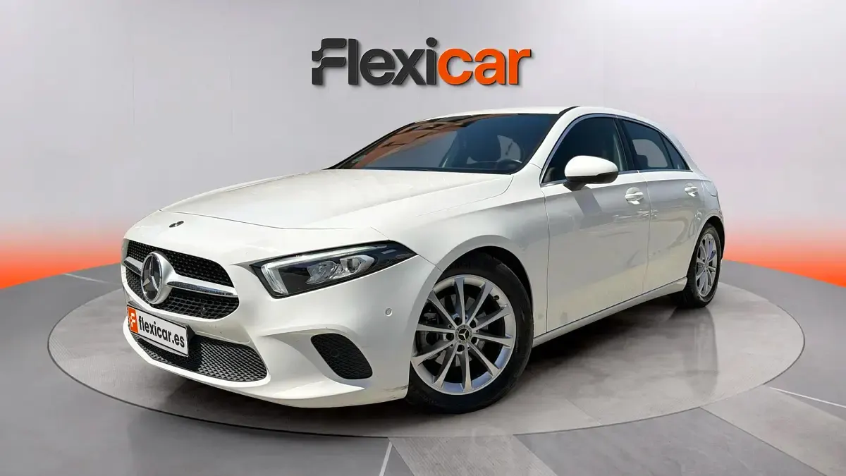 Usado Mercedes A180 116 CV (85 kW) 2019 Blanco Berlina