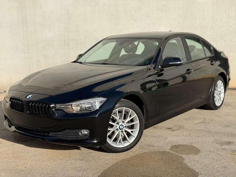 Negro Usado 2012 BMW 320 Berlina | 10.990 € (Buen precio) - Imagen 1/4