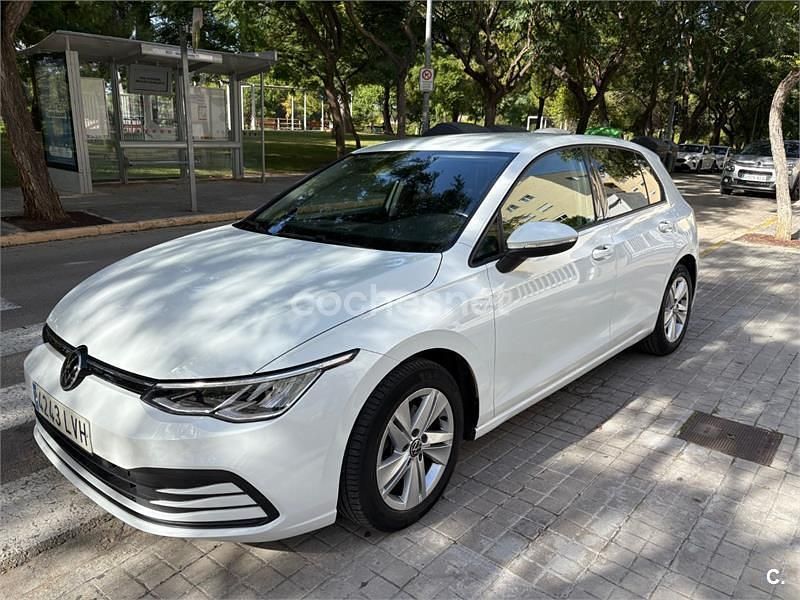 Blanco Usado 2020 VW Golf VII Life Berlina | 19.900 € (Precio justo) - Imagen 1/4