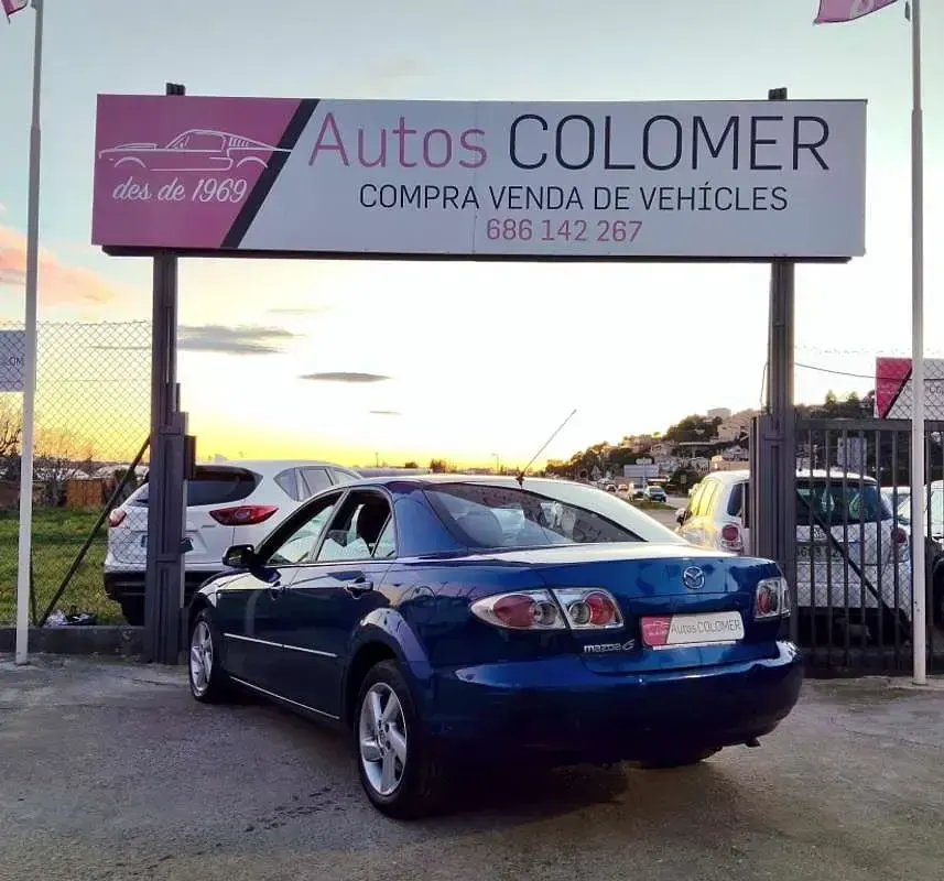 Usado Mazda 6 Active 136 CV (100 kW) 2003 Azul Berlina