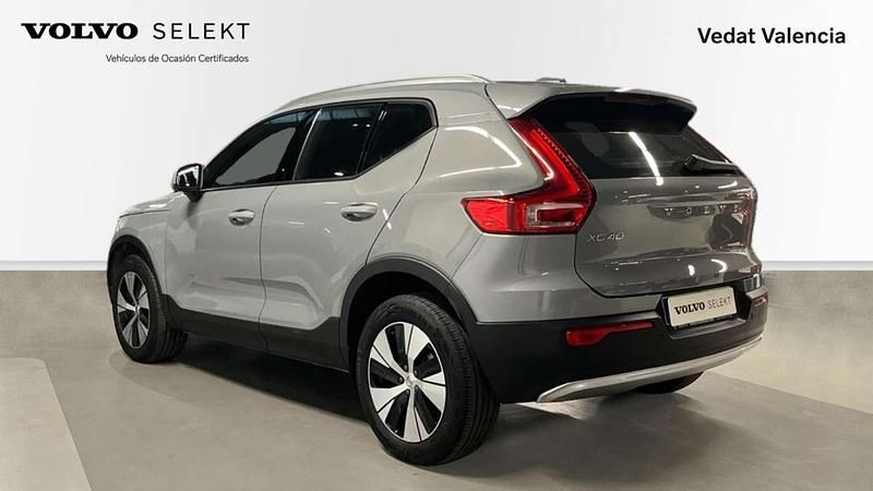 Usado Volvo XC40 Core 129 HP (94 kW) 2024 SUV