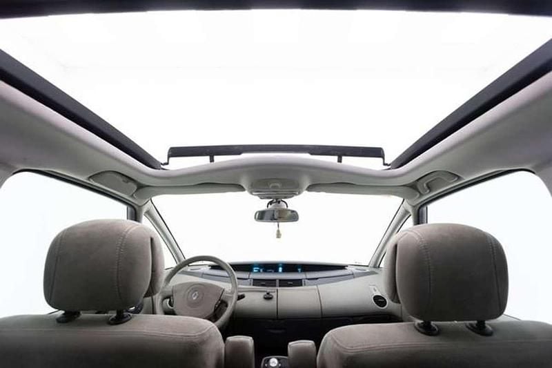 Usado Renault Espace Initiale 149 CV (109 kW) 2005 Gris Monovolumen