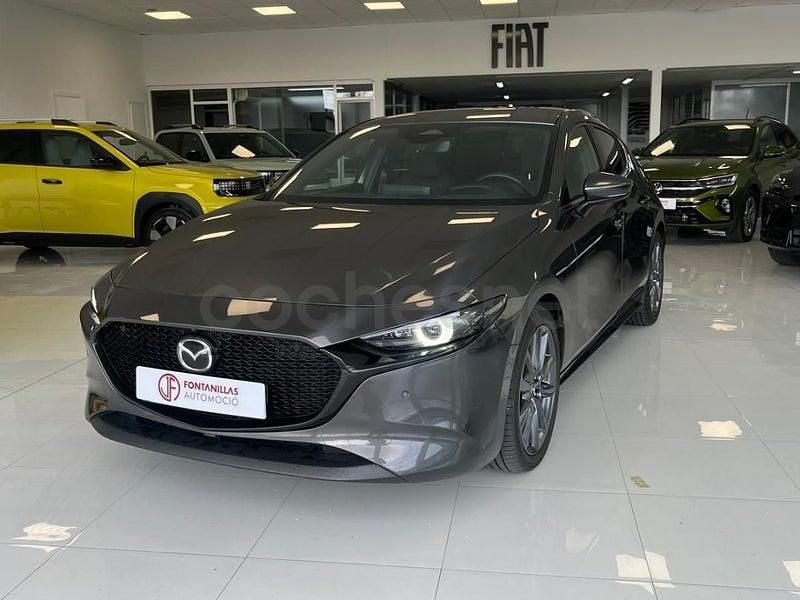 Usado Mazda 3 Prime-Line 150 CV (110 kW) 2023 Gris / plata Berlina