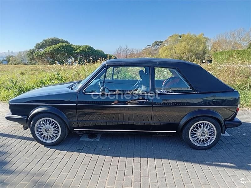 Usado VW Golf Cabriolet 112 CV (82 kW) 1985 Negro Descapotable