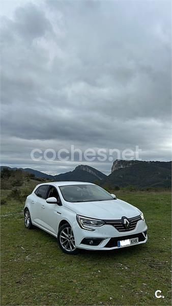 Blanco Usado 2018 Renault Mégane IV Zen Berlina | 8990 € (Precio justo) - Imagen 1/4