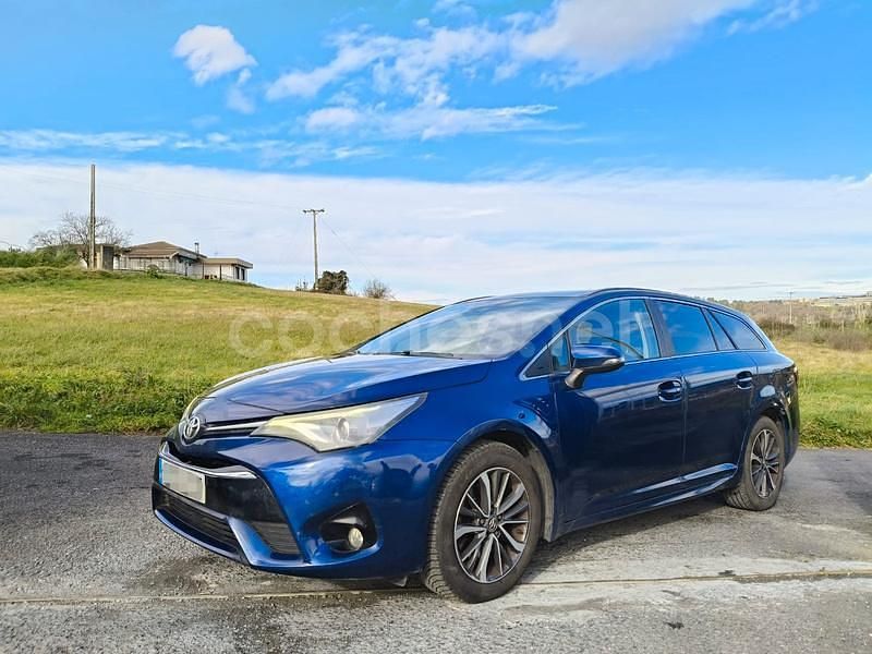 Azul Usado 2016 Toyota Avensis Advance Berlina | 12.490 € (Precio justo) - Imagen 1/4