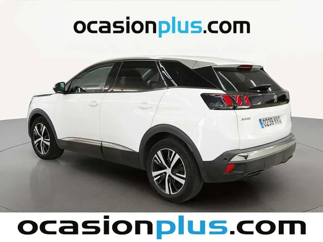 Usado Peugeot 3008 Allure 131 CV (96 kW) 2018 Blanco SUV