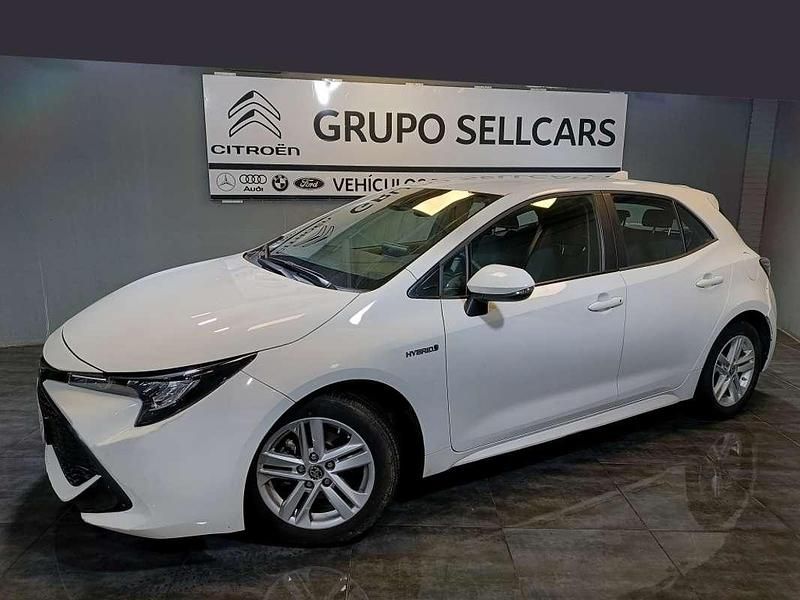 Usado Toyota Corolla Business Edition 122 CV (89 kW) 2021 Blanco Berlina