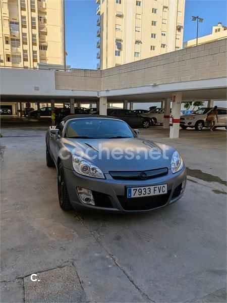 Gris / plata Usado 2007 Opel GT Descapotable | 15.000 € - Imagen 1/2