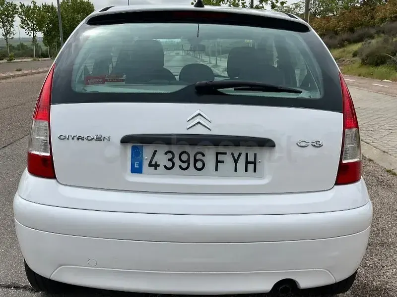 Usado Citroën C3 Exclusive 70 CV (51 kW) 2008 Blanco Berlina