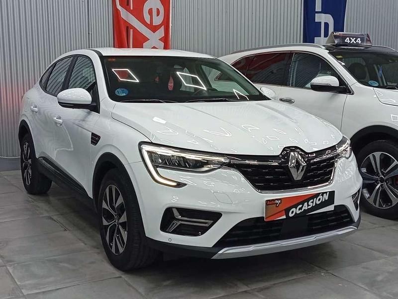 Usado Renault Arkana Intens 140 CV (102 kW) 2021 Blanco SUV