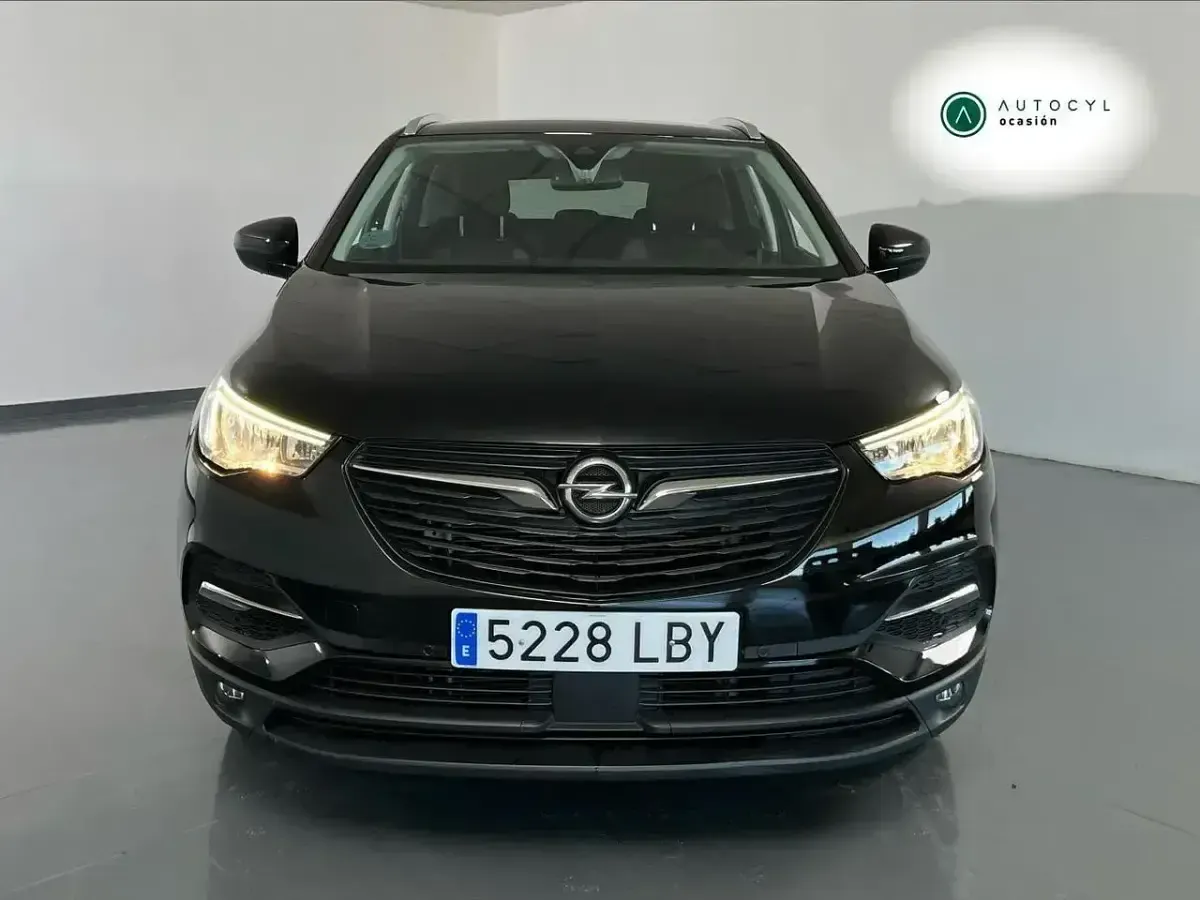 Usado Opel Grandland X Selective 130 CV (95 kW) 2019 Negro SUV