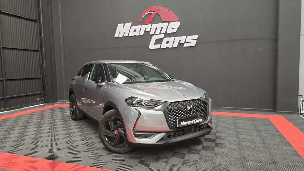 Usado DS Automobiles DS3 Performance Line Plus 129 CV (94 kW) 2023 Gris SUV