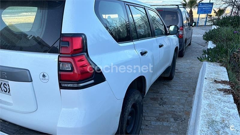 Usado Toyota Land Cruiser 204 CV (150 kW) 2019 Blanco SUV