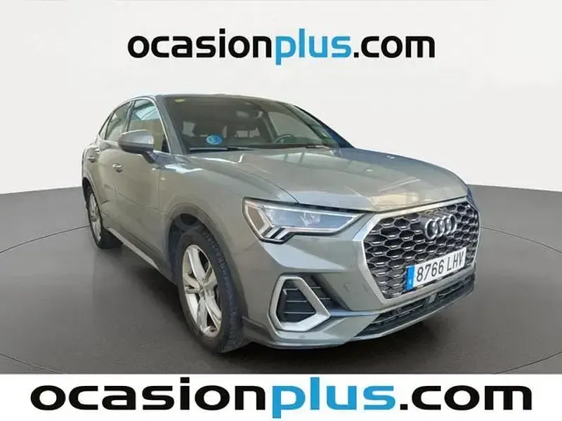 Usado Audi Q3 Sportback S-Line 150 CV (110 kW) 2020 Gris / plata SUV