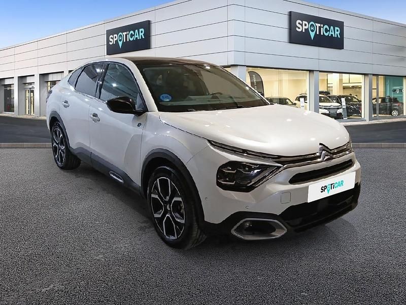 Usado Citroën e-C4 114 kW (156 CV) 2024 Blanco Berlina