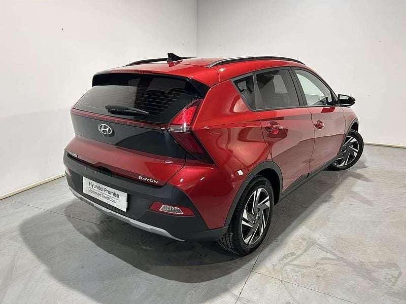 Usado Hyundai Bayon 84 CV (61 kW) 2021 Rojo SUV