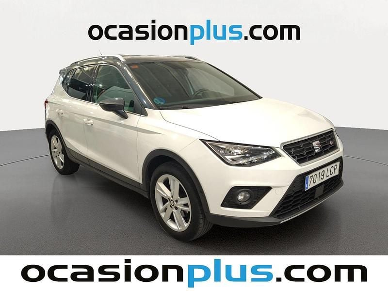 Usado Seat Arona FR 90 CV (66 kW) 2019 Blanco SUV