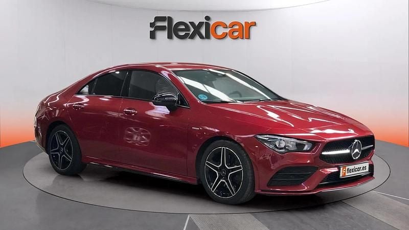 Usado Mercedes CLA200 150 CV (110 kW) 2021 Burdeos Coupe