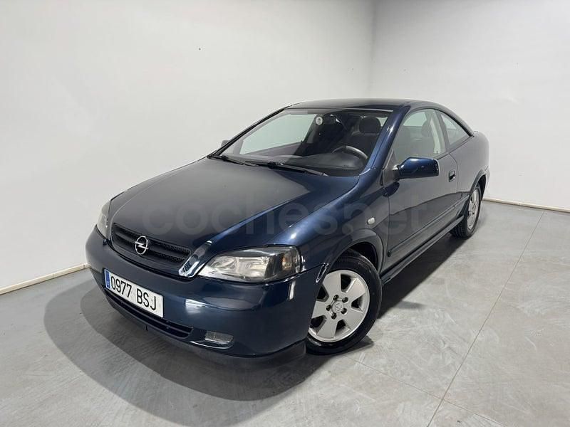 Usado Opel Astra 125 CV (91 kW) 2002 Azul Coupe