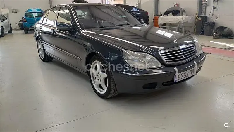 Usado Mercedes S500 306 CV (225 kW) 2001 Negro Berlina