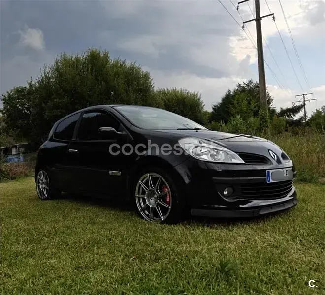 Usado Renault Clio II Exception 140 CV (102 kW) 2007 Negro Berlina