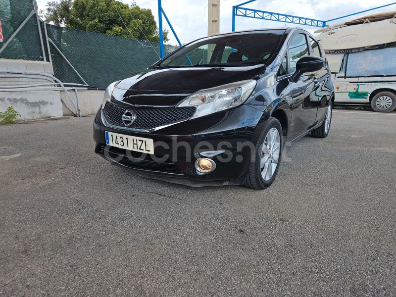 Usado Nissan Note Acenta 90 CV (66 kW) 2014 Negro Monovolumen