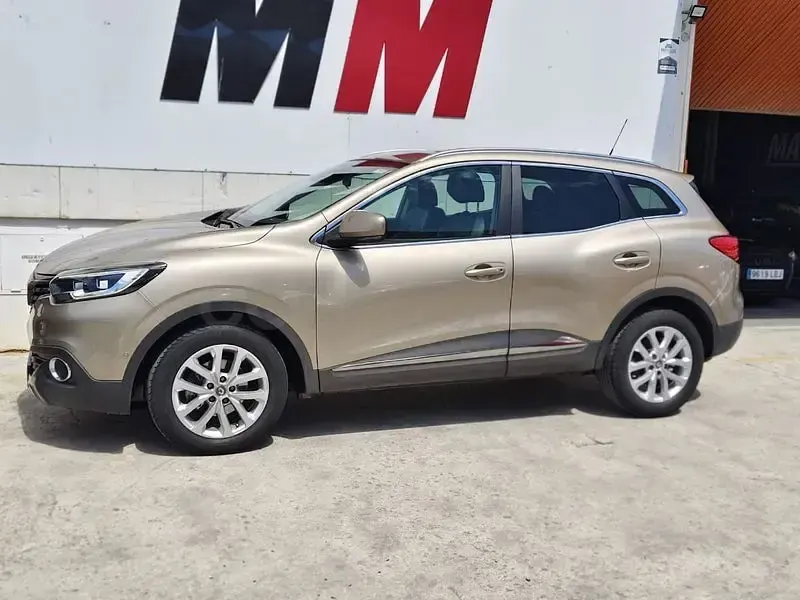 Usado Renault Kadjar Intens 130 CV (95 kW) 2016 Blanco SUV