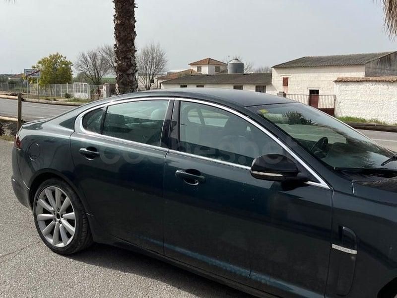 Usado Jaguar XF Luxury 240 CV (176 kW) 2011 Verde Berlina